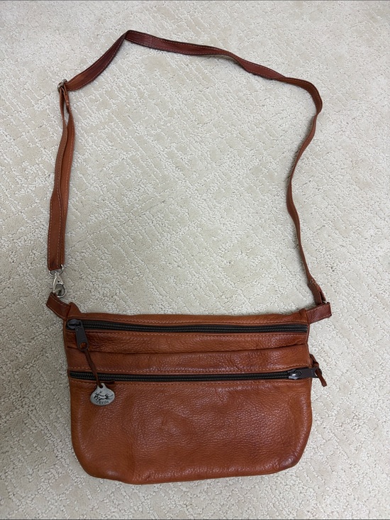 Erda Handbags - Erda Brown Leather Crossbody Bag with Zip Pockets